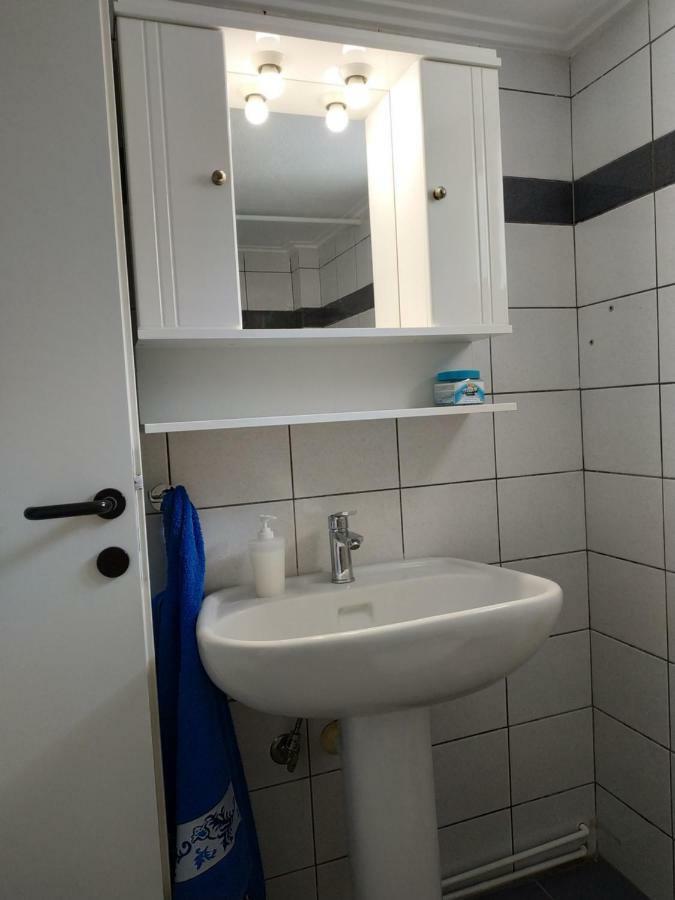 Epavlis Apartment Néa Péramos Εξωτερικό φωτογραφία
