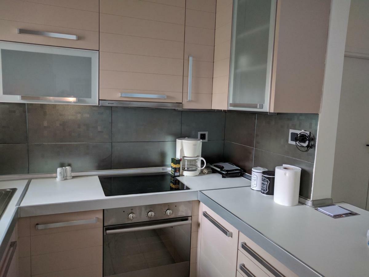 Epavlis Apartment Néa Péramos Εξωτερικό φωτογραφία